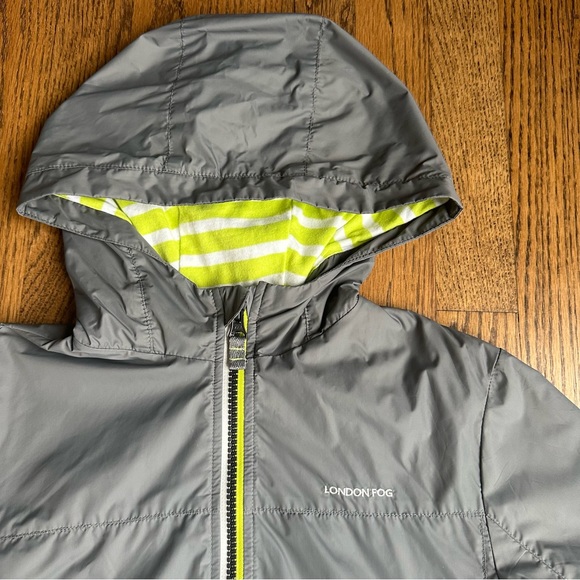 Size 8 London Fog Grey Lined Windbreaker with Hood - Picture 2 of 10